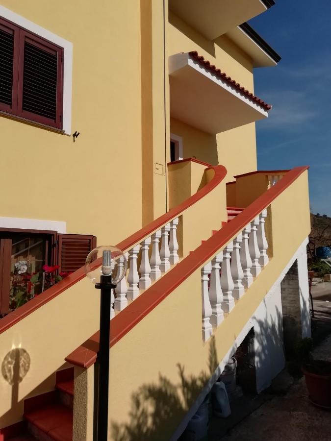 Aria Di Mare B&B Family Сан-Никола-Арчелла Экстерьер фото