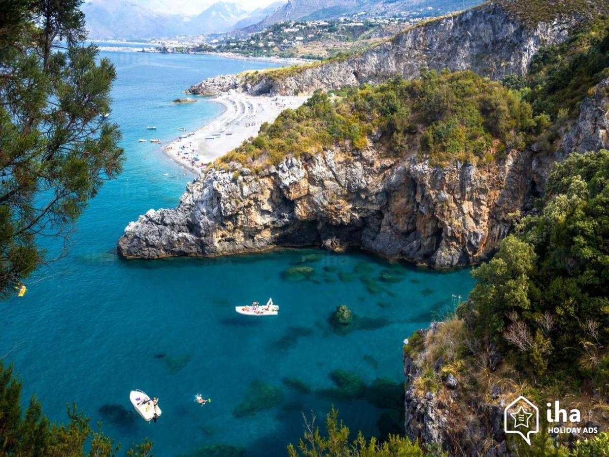 Aria Di Mare B&B Family Сан-Никола-Арчелла Экстерьер фото
