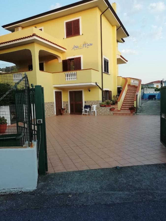 Aria Di Mare B&B Family Сан-Никола-Арчелла Экстерьер фото